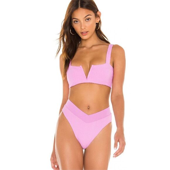 New. L*SPACE ribbed pink bitsy bikini. M-top/L-bottom. Retails $213 - Picture 2 of 8